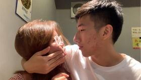 接吻的视频相亲,接吻视频见证浪漫相亲